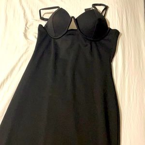 Color negro size M tela de algodón entallado al cuerpo muy sexy